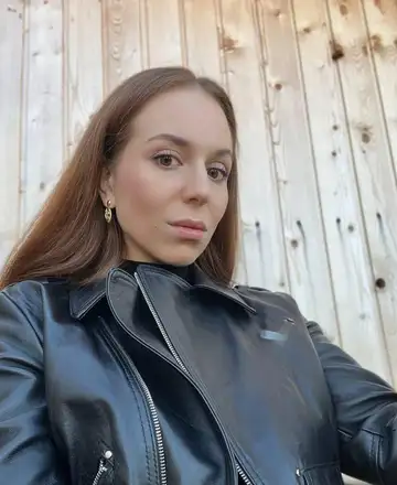 Polina preview