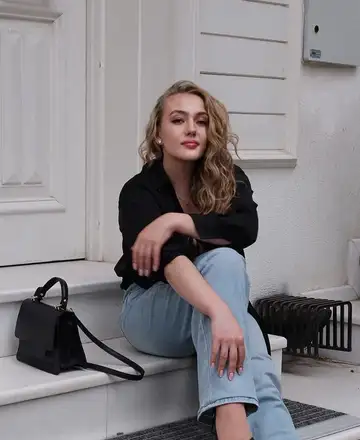 Sofia preview