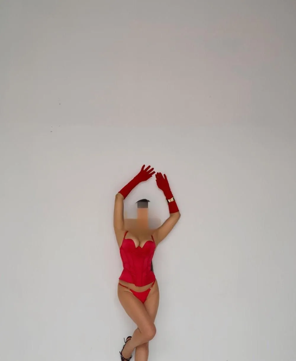 Alina photo 2