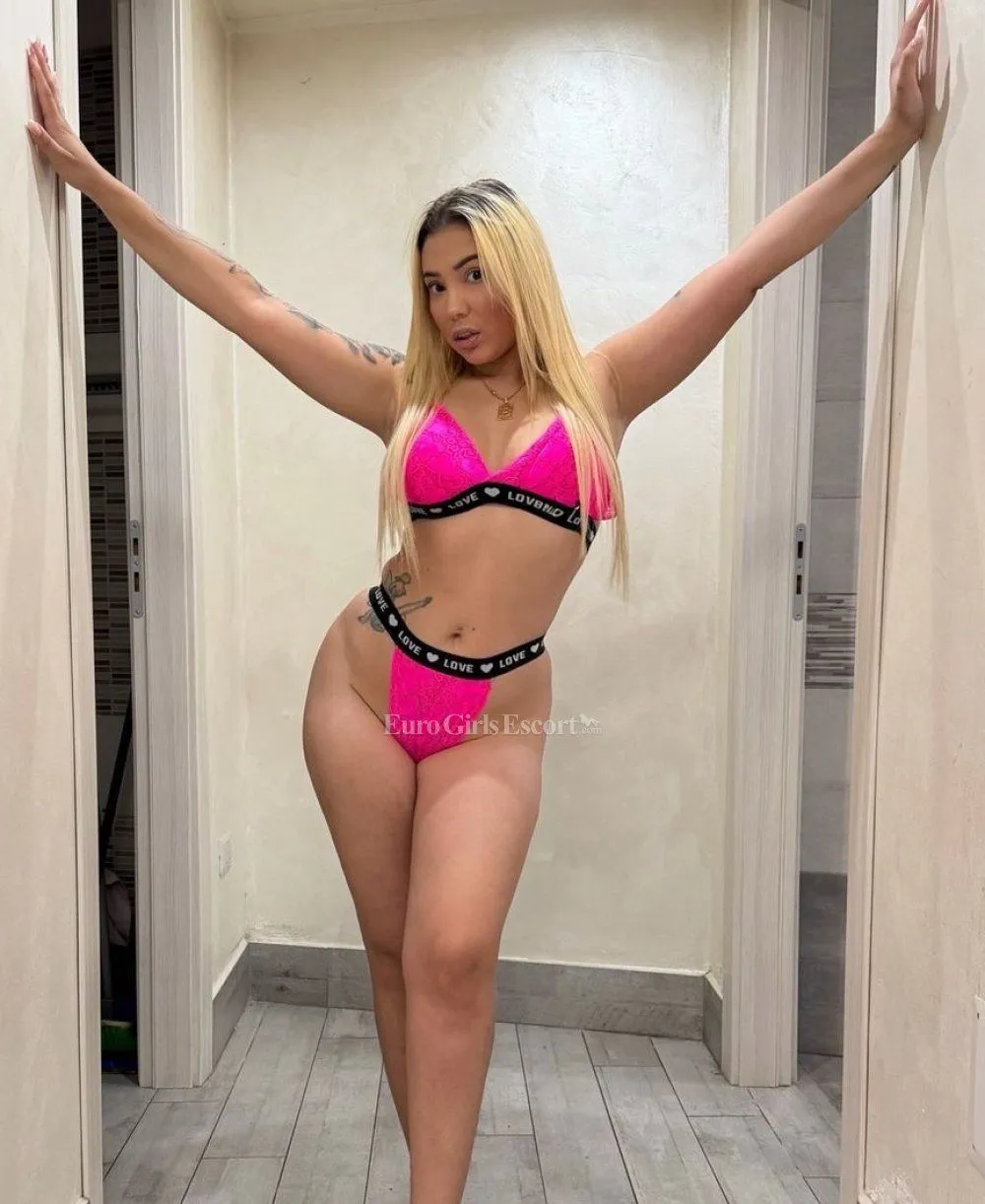 Laura Maya