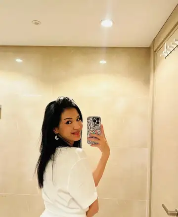 Nestiya preview