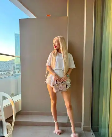 Elissa preview
