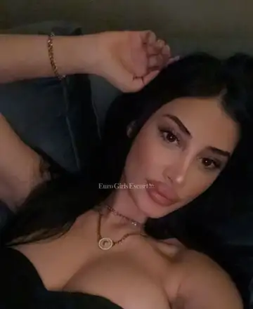 Nina preview