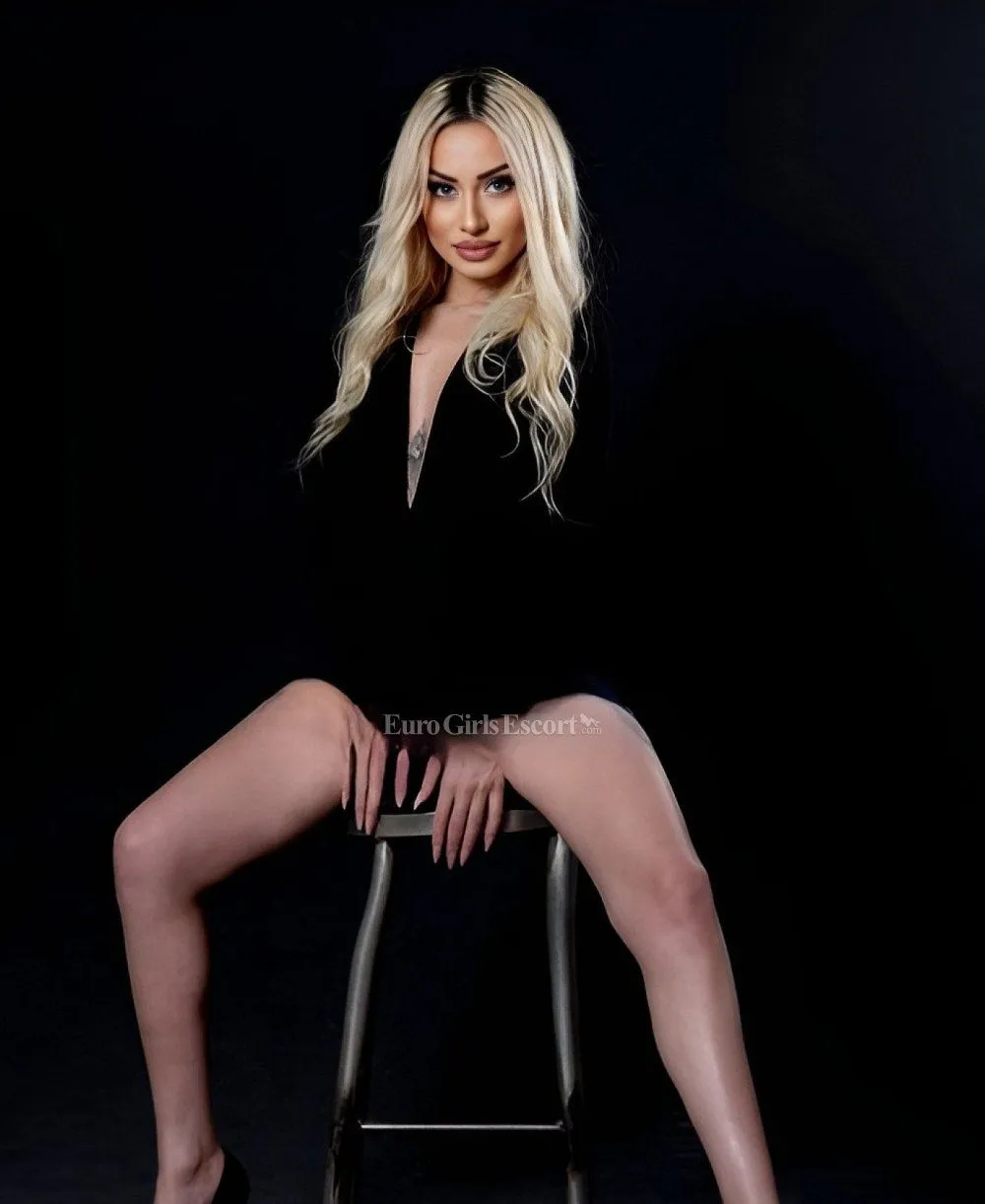 Aden photo 3