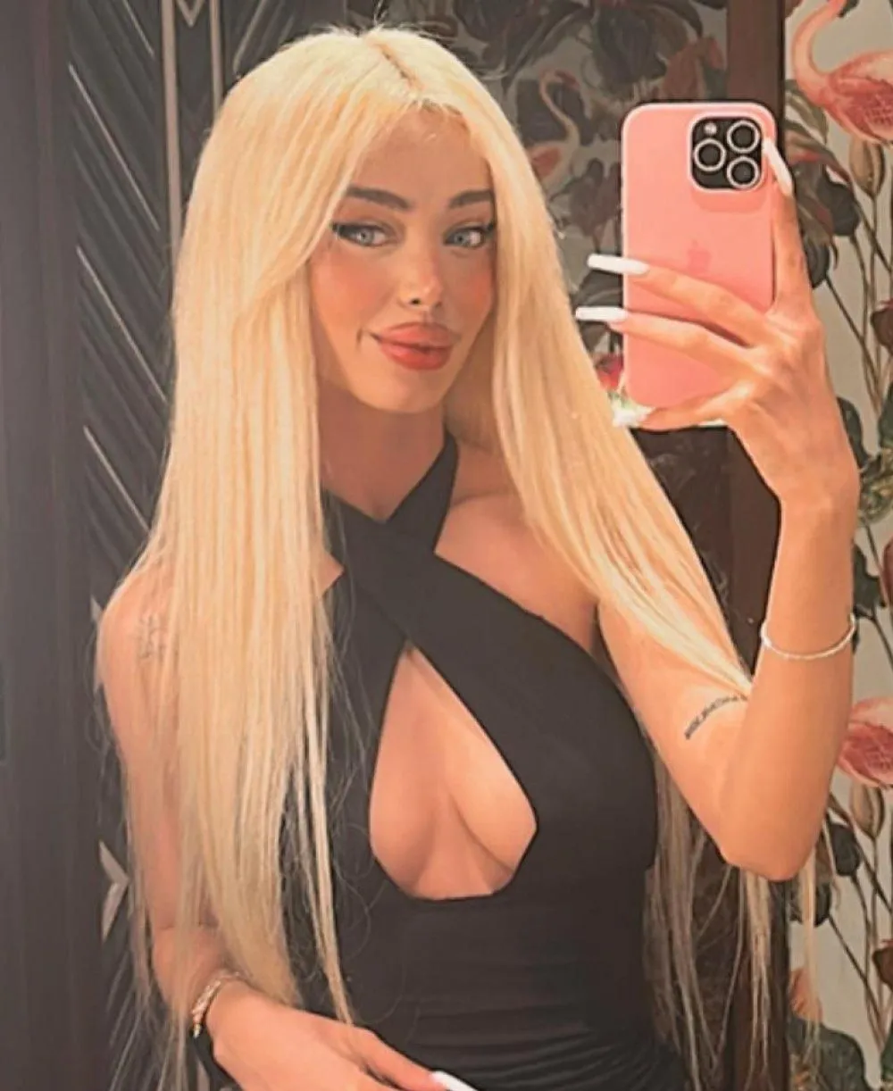Sasha photo 3