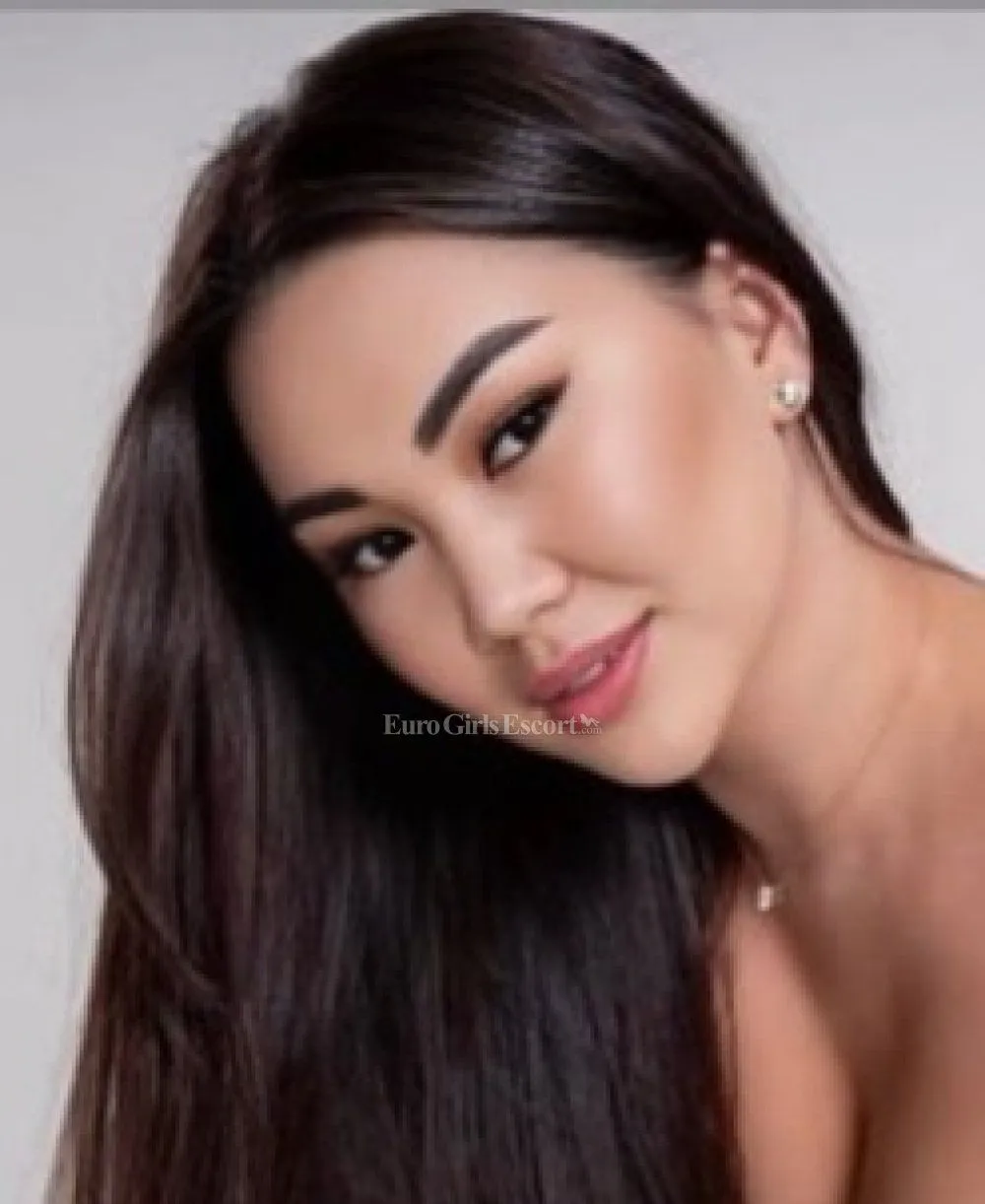 Elena photo 3