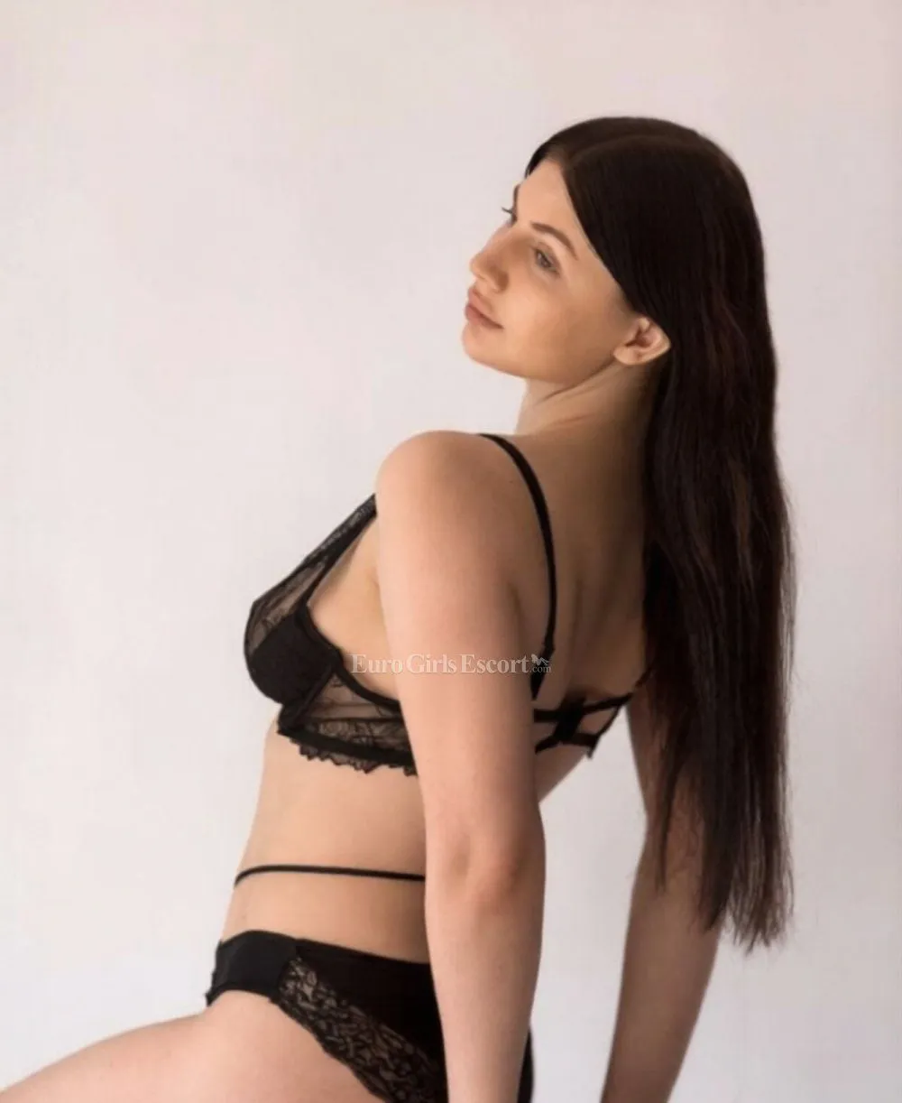 Nasmina photo 3
