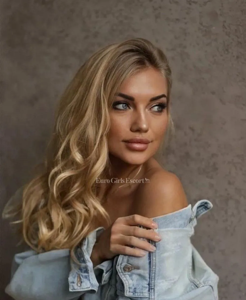 Anastasia photo 3