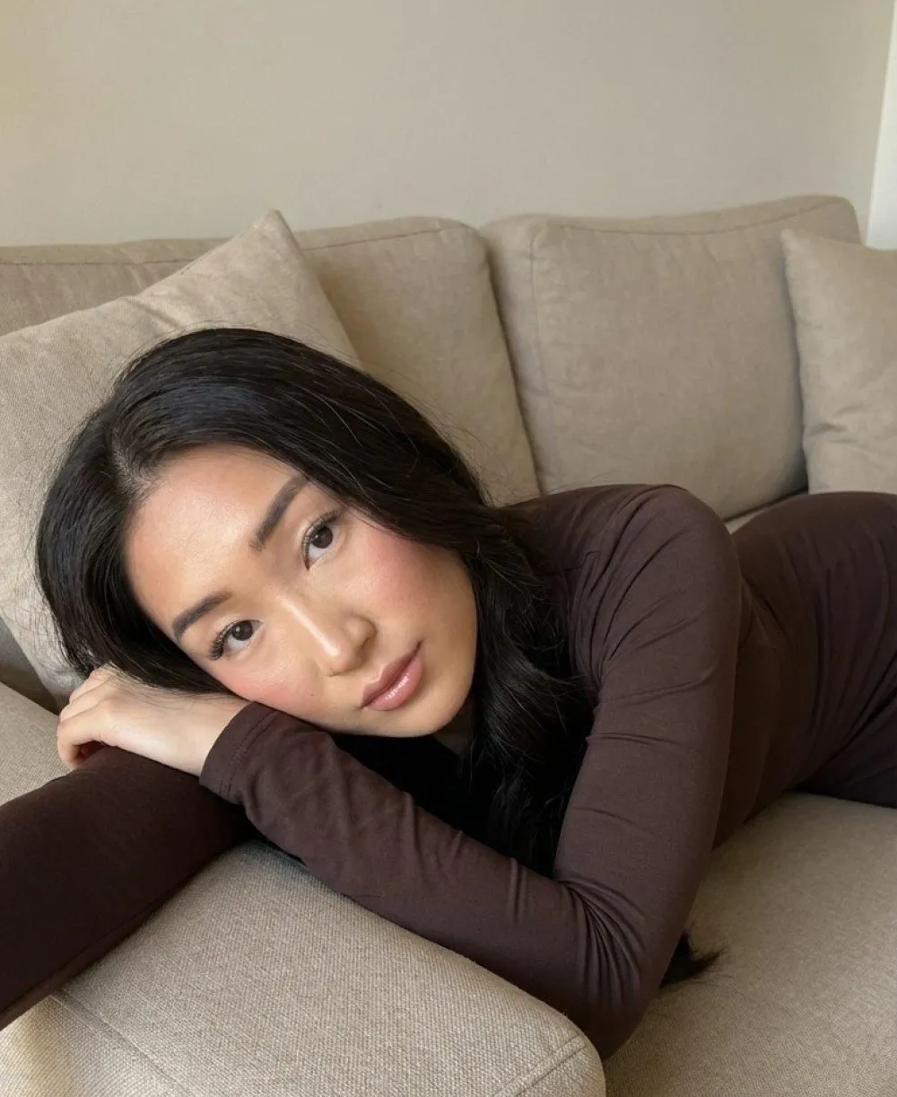 Novelyn photo 2