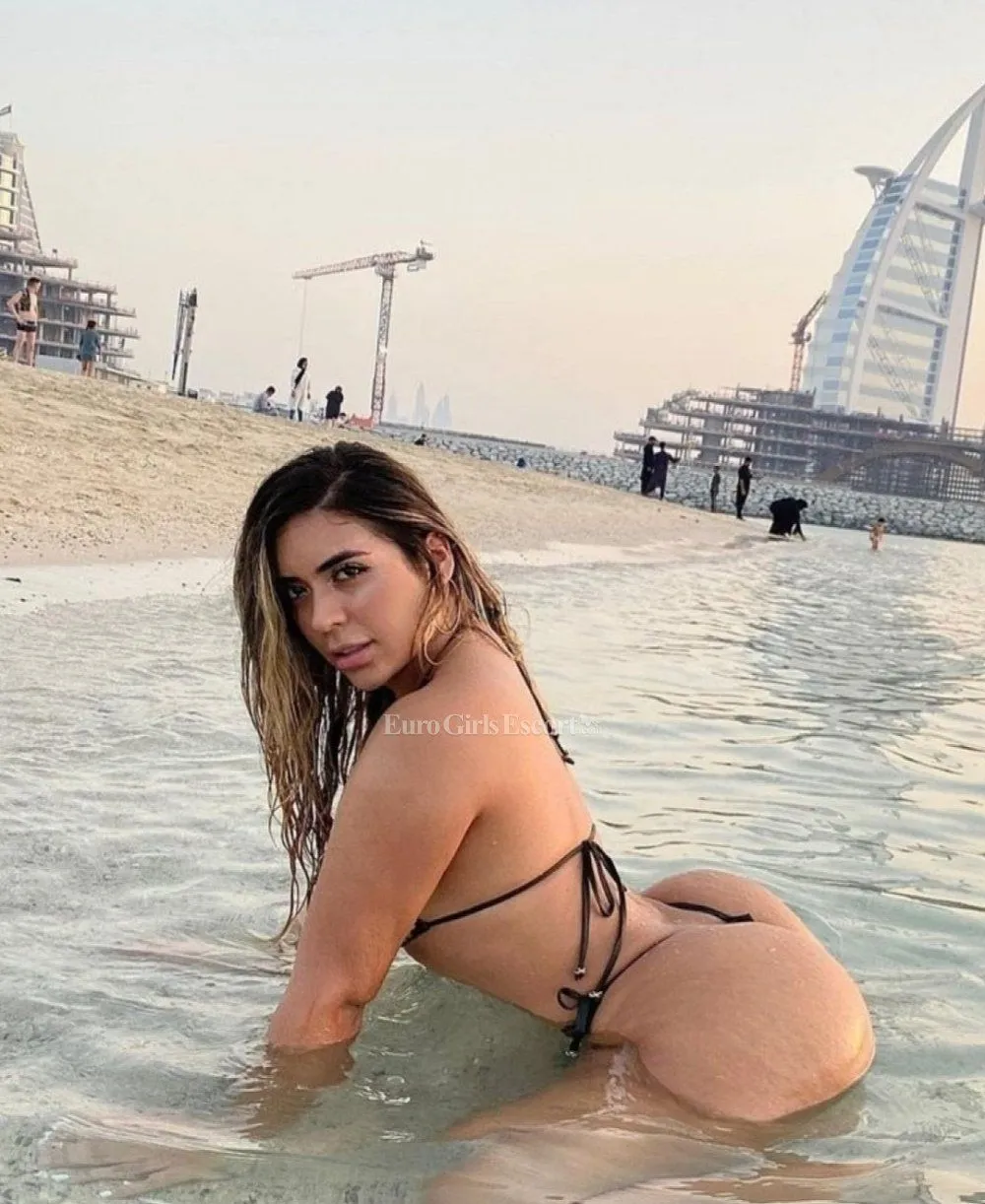Mariale photo 1