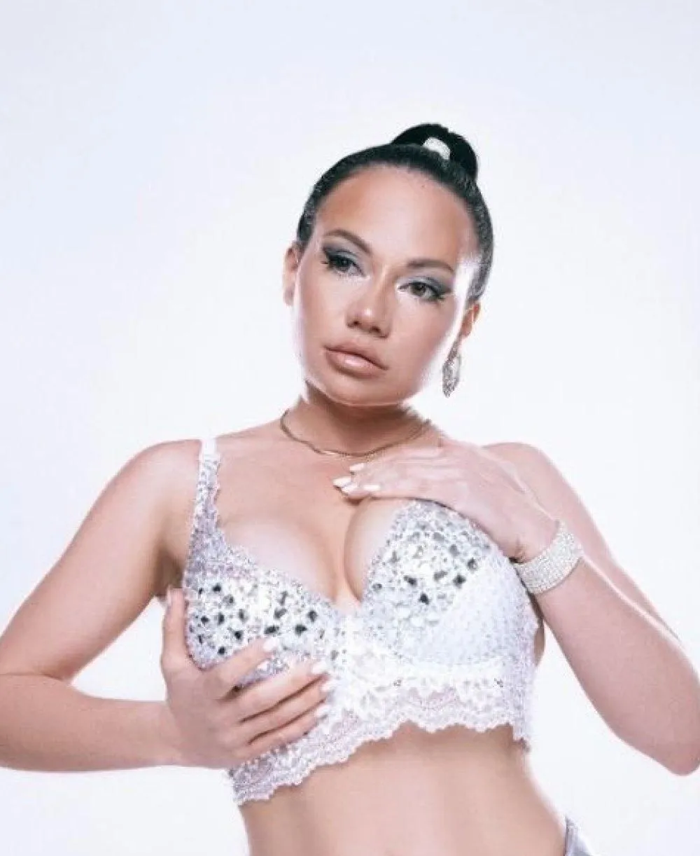 Milana photo 2