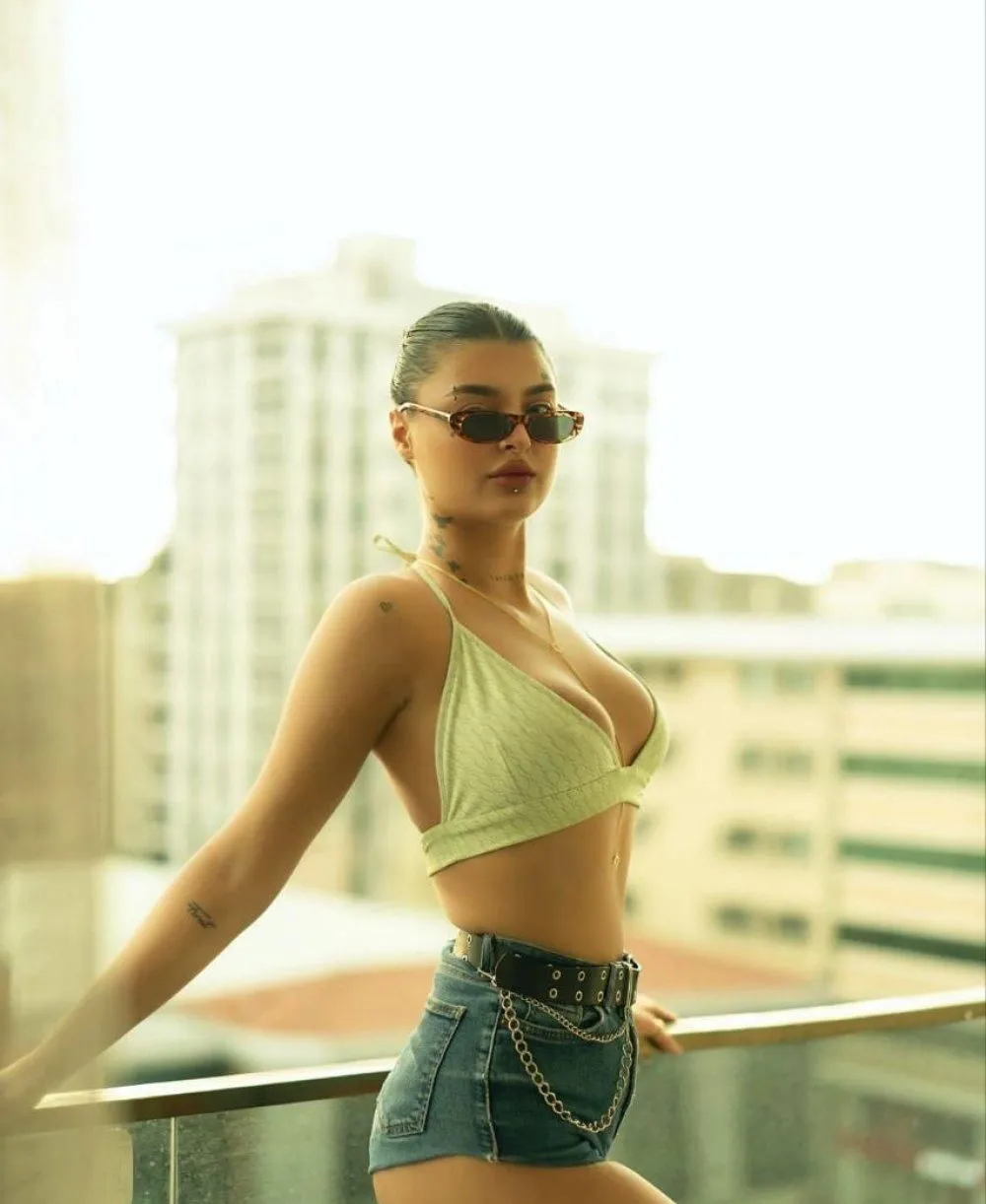Jasmin photo 2