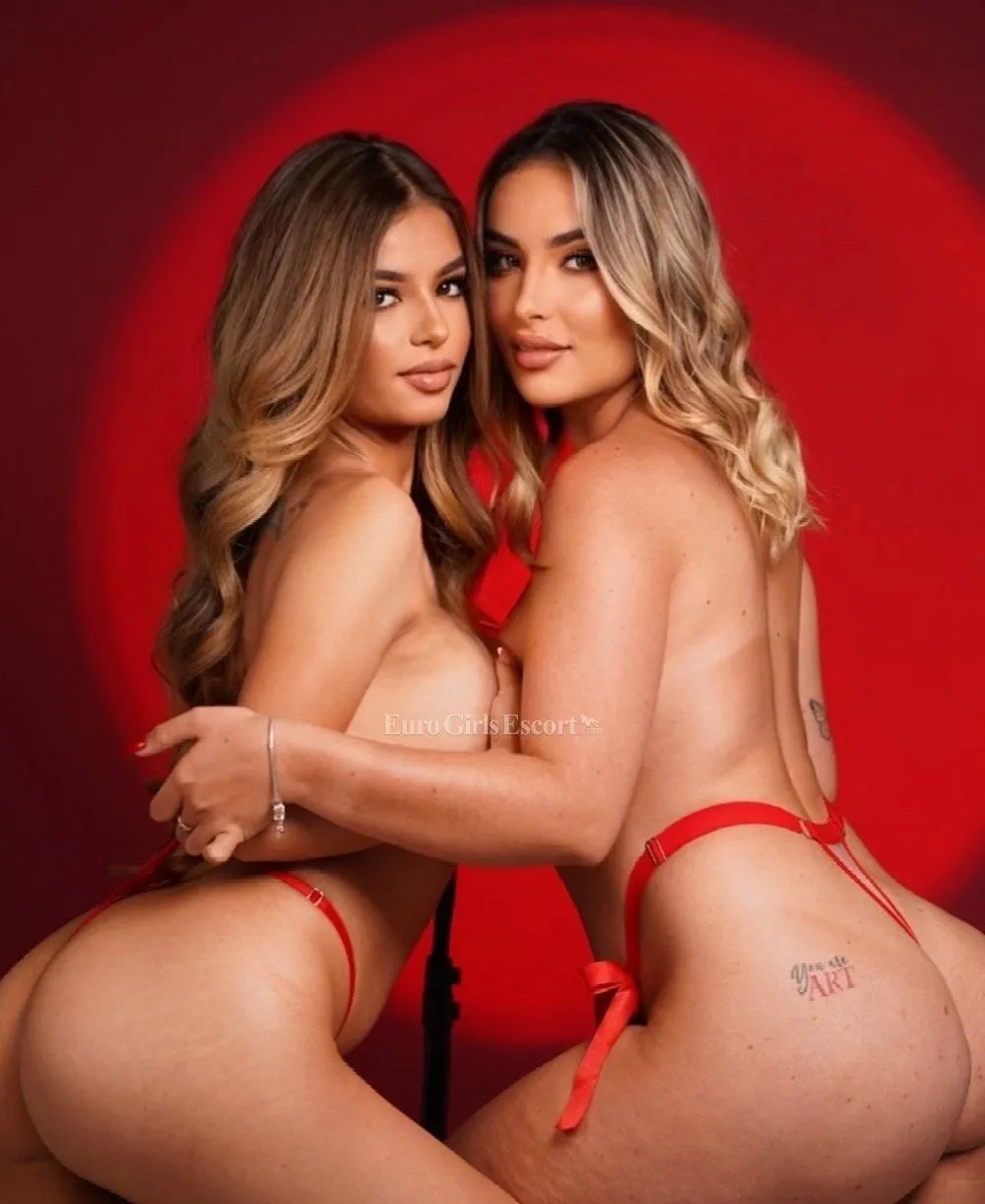 Charlot Pa & Kataleya "duo with girl"