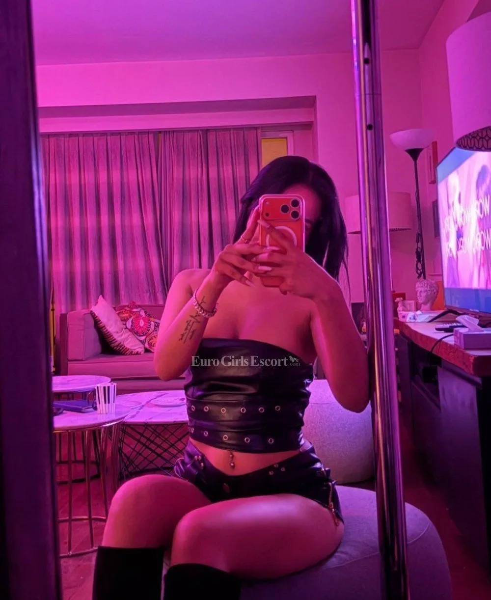 Meri photo 3