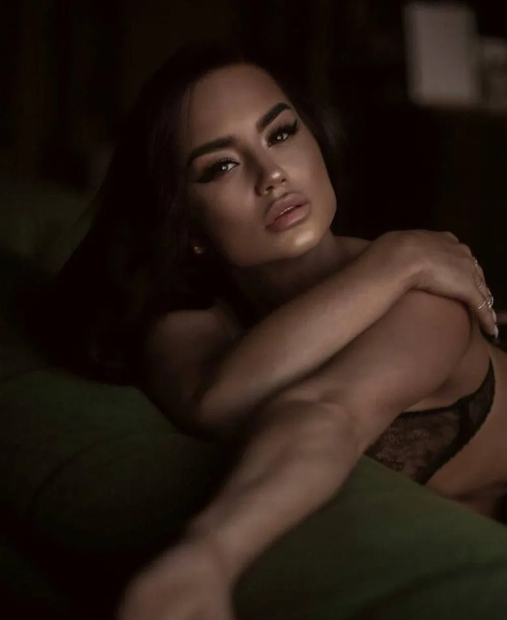 Lina photo 3