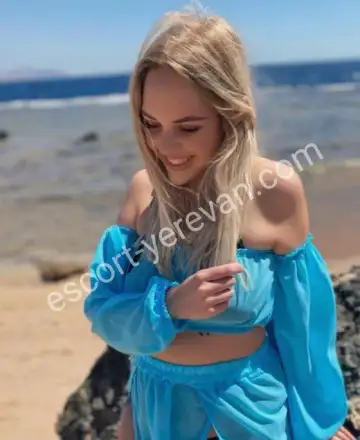 Naomi preview