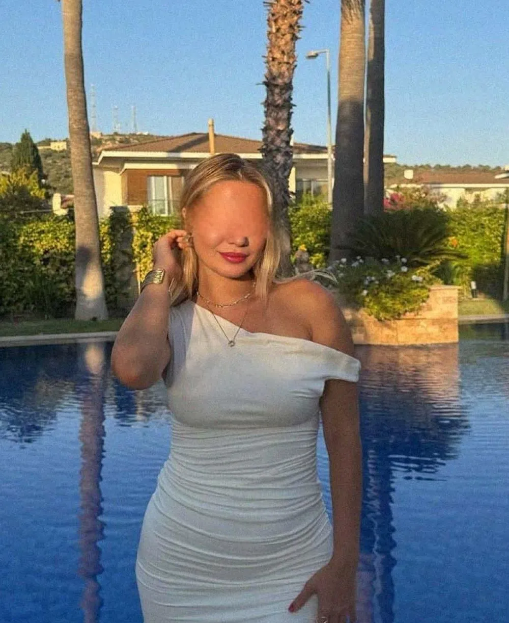 Wilfrida photo 1