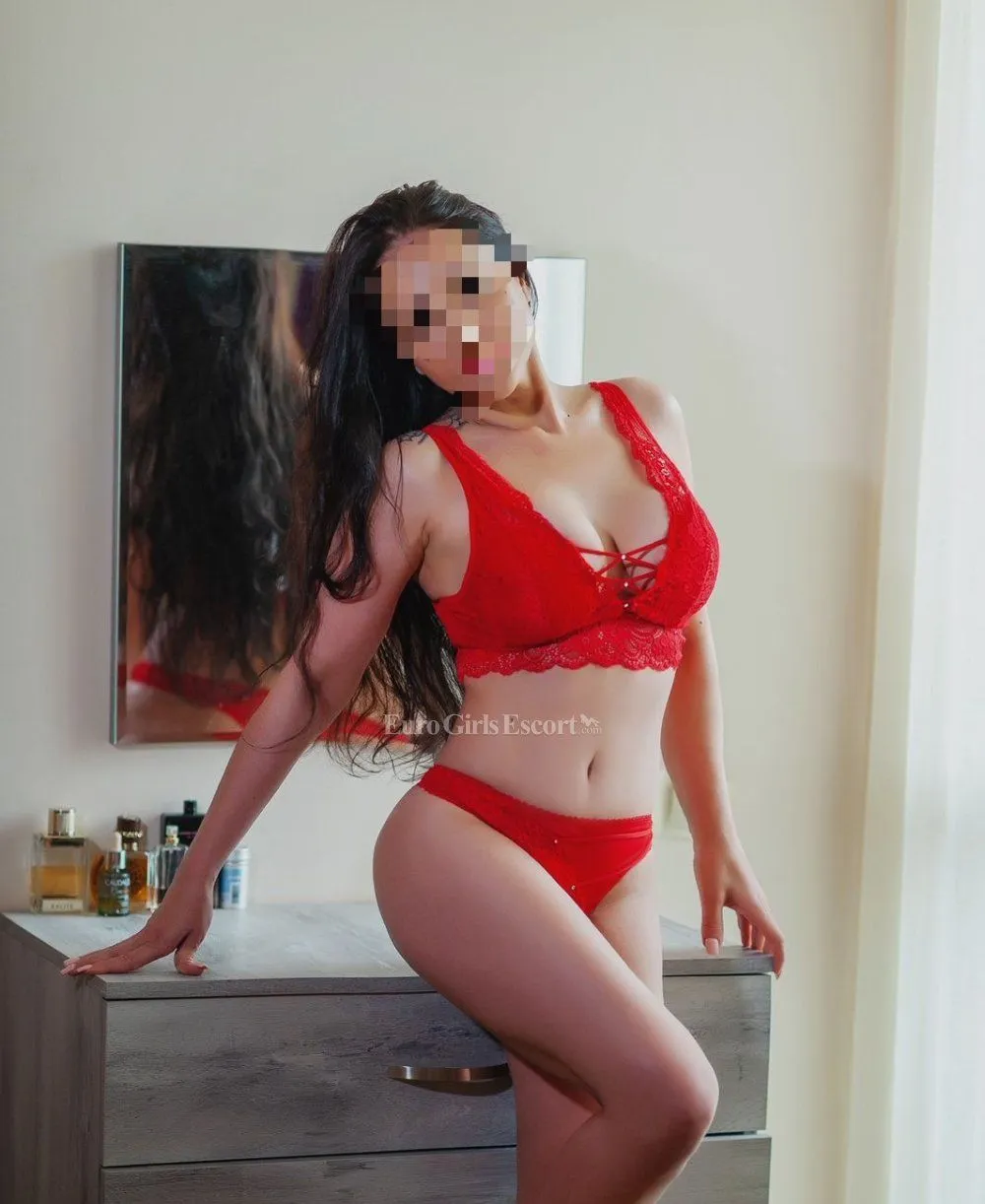 Vivi photo 3