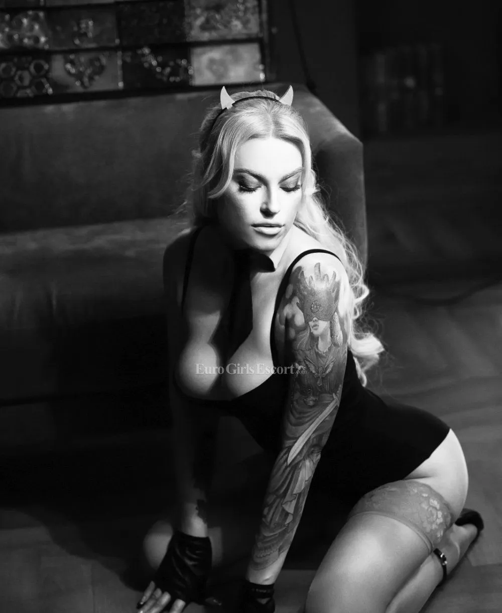 Margo photo 3