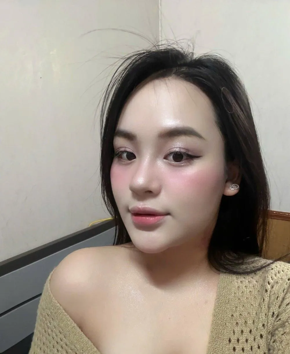 Cherry Annhien Masseuse photo 2