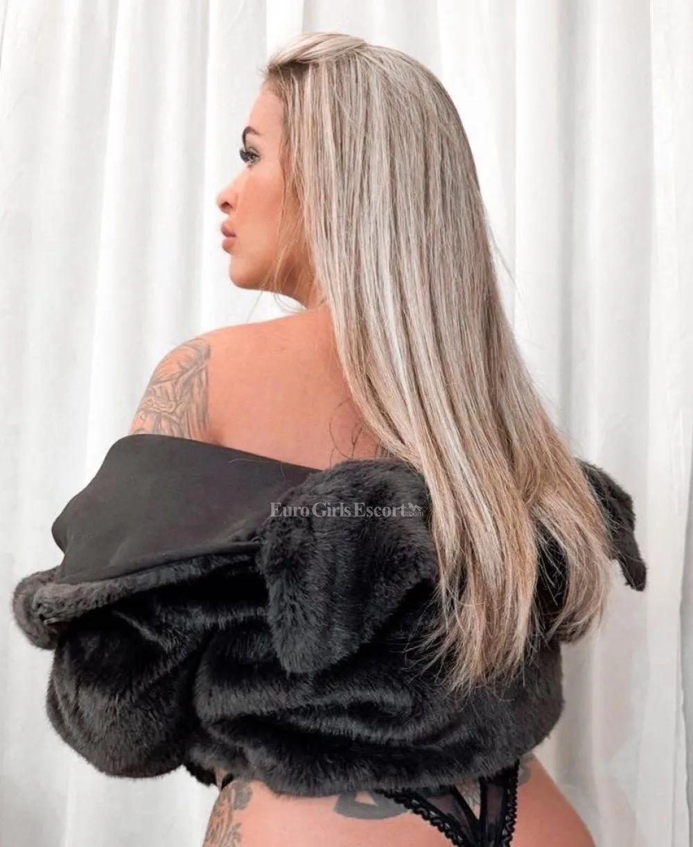 Simone